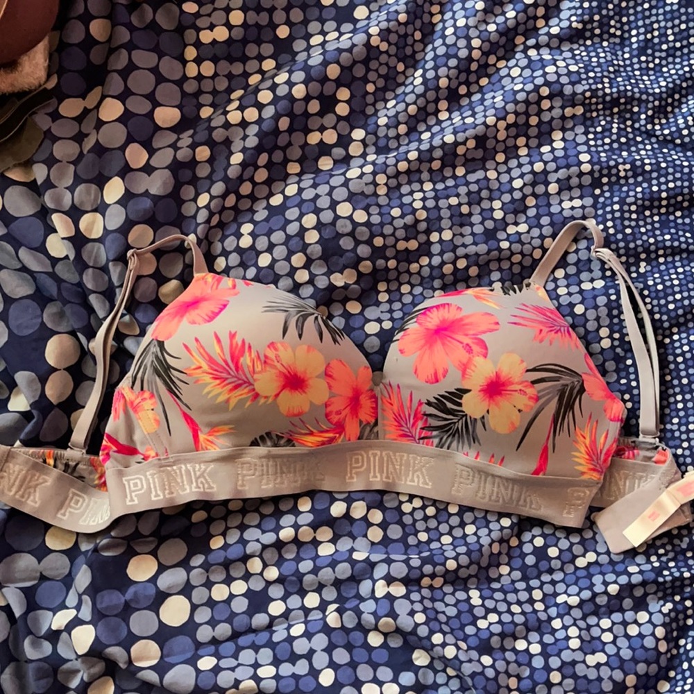PINK/Victoria secret wireless bra.